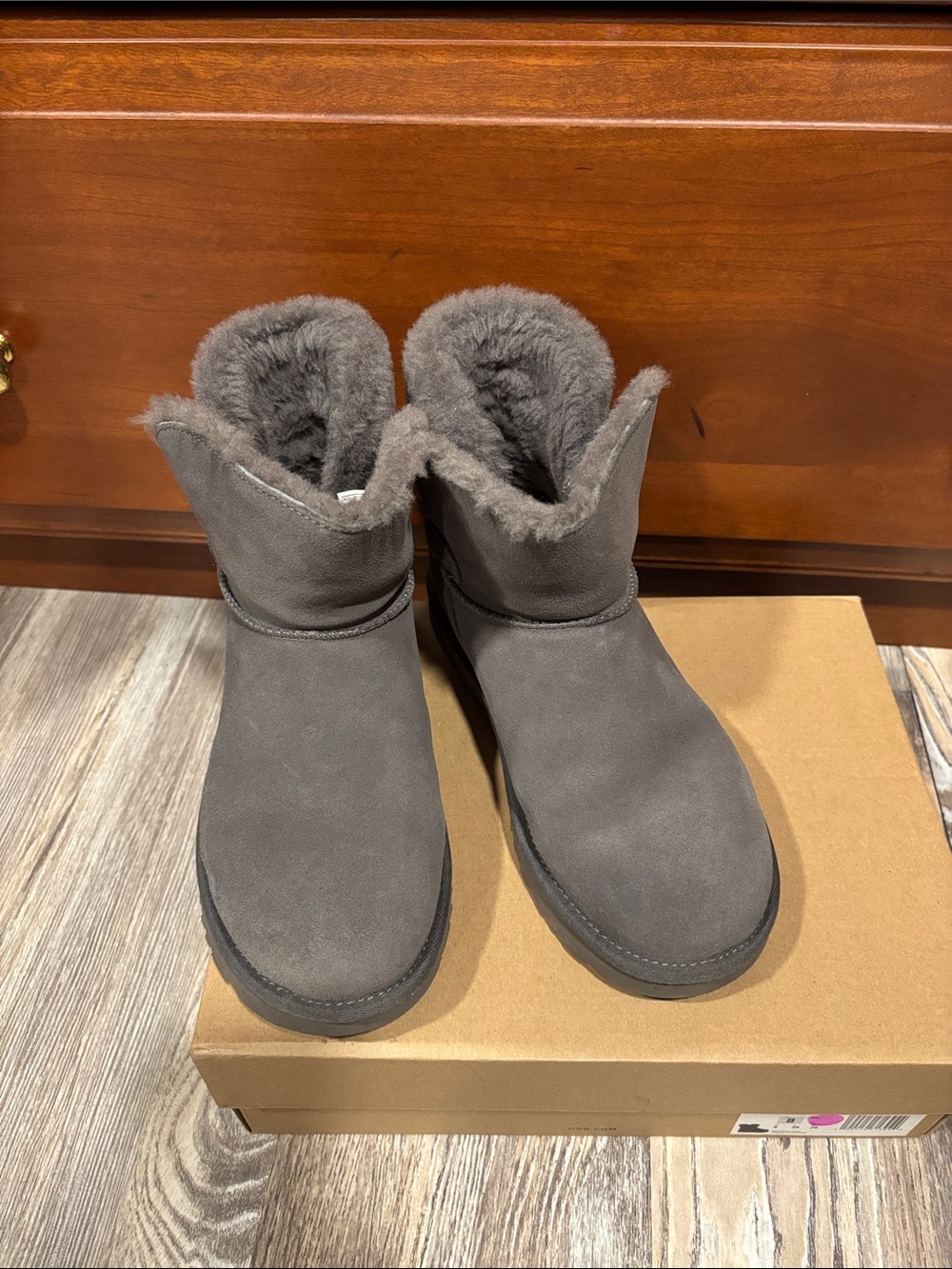 UGG Women's Gray Suede Shearling Winter Boots